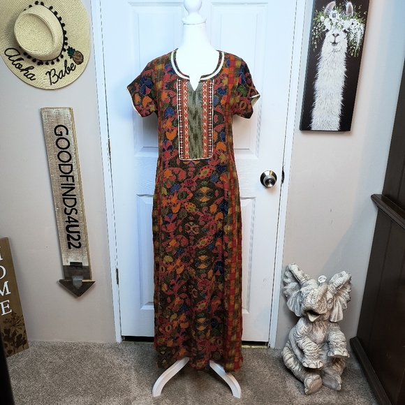 Shandar Embroidered Kaftan Multicolored Fall Vibes Floral Patchwork Dress M - Picture 1 of 8